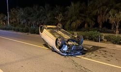 Alanya'da iki otomobil çarpıştı: 1'i ağır 2 kişi yaralandı