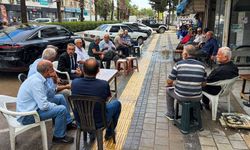 Başkan Karataş hemşehrilerine kulak verdi