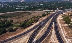 Mersin'de ulaşım değişiyor! 2,5 saatlik yol 18 dakikaya düşecek