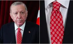 Cumhurbaşkanı Erdoğan'ın kırmızı "KAAN" kravatı dikkat çekti