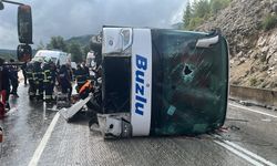 Isparta–Antalya yolunda yolcu otobüsü devrildi: 1 ölü, 7 yaralı