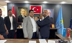 İYİ Parti Adana teşkilatında yeni isimler partiye katıldı