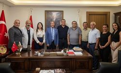 Kutlu Parti Adana teşkilatından Yusuf Halaçoğlu'na ziyaret