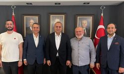 MHP Adana İl Başkanlığı’nda Çukurova İlçe teşkilatı ağırlandı