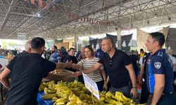 Seyhan zabıtası semt pazarında etiket ve tartıları denetledi