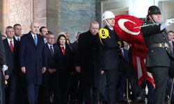 Sunay Karamık, Cumhurbaşkanı Erdoğan ile Birlikte Anıtkabir’i ziyaret etti