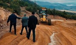 Tufanbeyli’de bağlantı yolunda genişletme çalışması