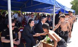 Gençlerin coşkusu Ceyhan'ı sardı