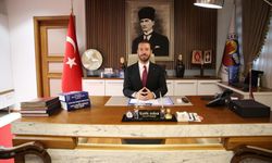 "Atatürk’ün Yaktığı Meşale Ceyhan’da Elden Ele"