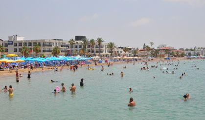 Mersin sahillerinde bayramın son günü hareketli anlar yaşandı