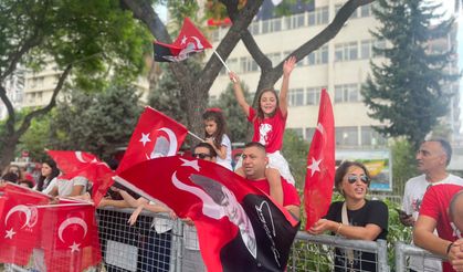 Adana, 30 Ağustos Zaferi’nin 103. Yılında Tek Yürek Oldu