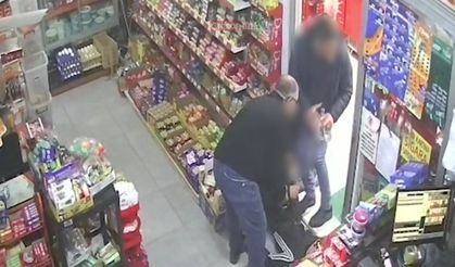 Teravih Sonrası Aynı Sokakta 20 Dakikada İki Uyuşturucu Vakası