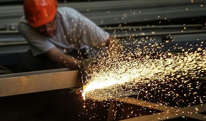 Artık belgesiz çalışılamayacak! 40 meslek için kritik karar