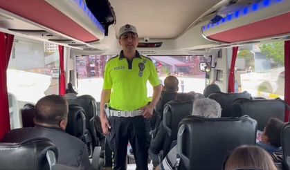 Adana İl Emniyet Müdürlüğü'nden yolcu otobüslerinde emniyet kemeri denetimi