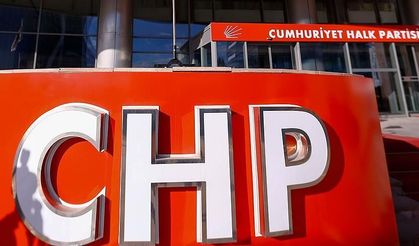 CHP Sakarya milletvekili Ümit Dikbayır partisinden istifa etti