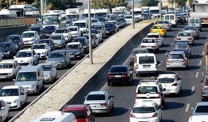 Adana'da da süre verildi: Bu tarihlerde araç alanlar dikkat!