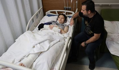 Adana'da 12'nci kattan düşüp hayata tutunan çocuk taburcu edildi
