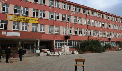 Kozan’da 24 derslikli lise yeniden yapılacak: İhale tarihi belli oldu