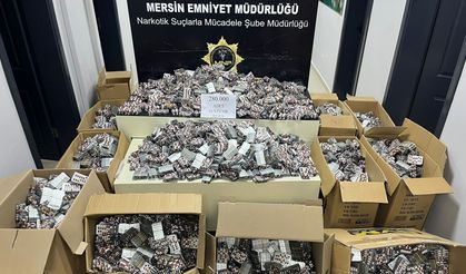 Mersin'de 280 bin sentetik ecza ele geçirildi