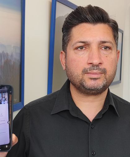 Berberin WhatsApp'ını kopyaladılar, müşterilerden para istediler