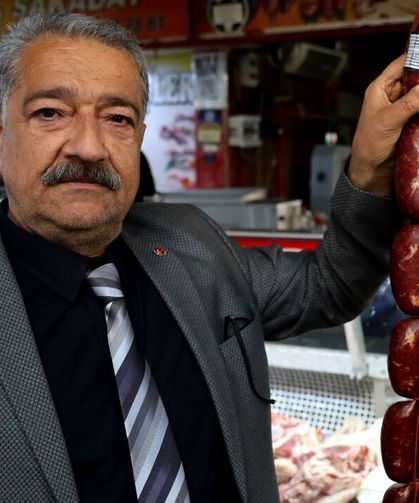 Adana Kasaplar Odası duyurdu: Vergi ve SGK borcu olan esnafa kredi yolu açıldı!