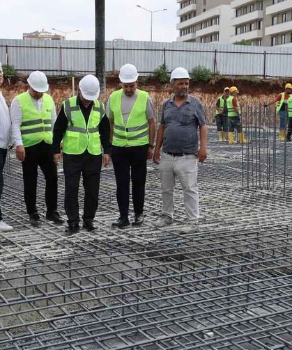 Adana’da ev alacaklar artık temel demirlerini görebilecek