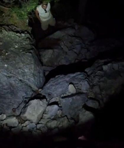 Dağlık alanda mahsur kalan şahıs 8 saatte kurtarıldı