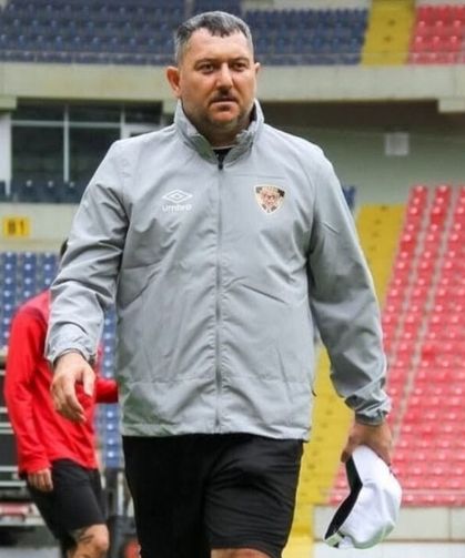 Okan Kopan Adana'da yönetimle bir araya geliyor