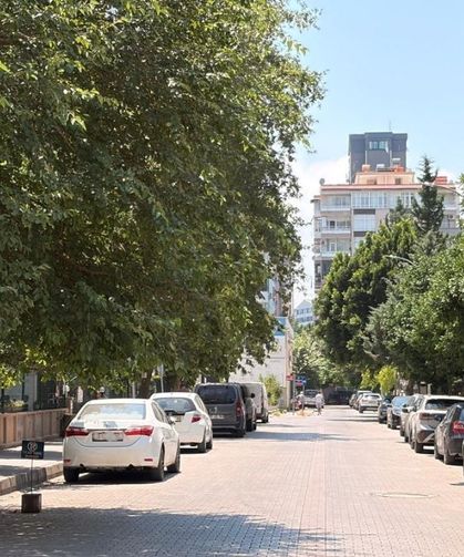 Adana sıcağa teslim oldu! Hafta sonu sokaklar boş kaldı