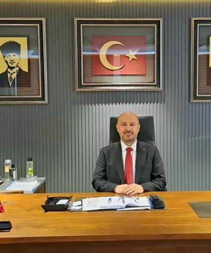 Adana İl Sağlık Müdürü Halil Nacar'ın görev süresi 3 yıl uzatıldı