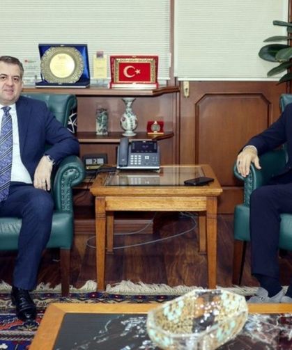 Mustafa Loğoğlu, ÇÜ Rektörü Hamit Emrah Beriş'i ziyaret etti