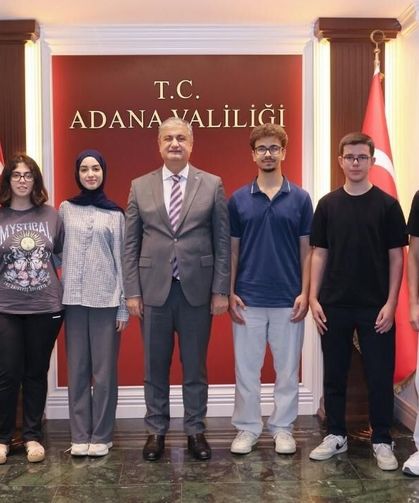YKS dereceye giren Adanalı öğrenciler Valilikte ağırlandı