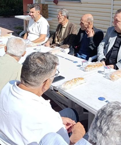 Adana amatör spor camiası Eyüp Demir'i unutmadı