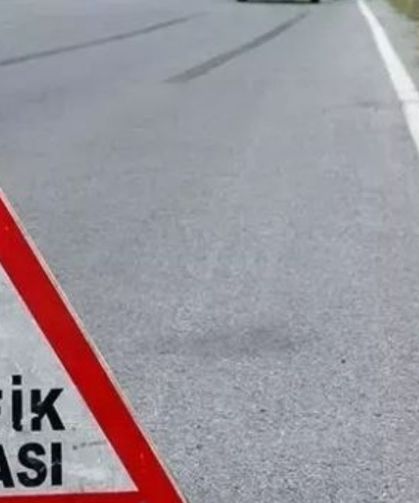 Adana'da kamyonla çarpışan otomobildeki 4 kişi yaralandı