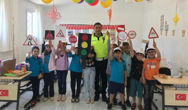 Hatay'da miniklere trafik bilinci aşılandı