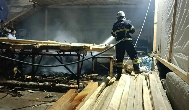 Hizar atölyesinde gece yarısı alev alarmı