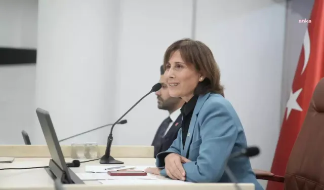 Seyhan Belediye Başkanı Oya Tekin’den ilk mesaj: “Başım dik, alnım açık, vicdanım temiz"