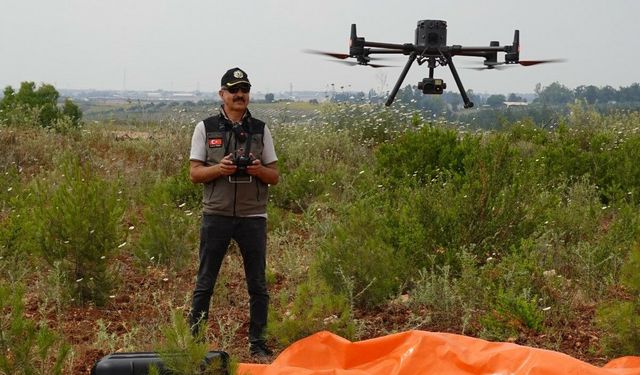Adana ormanları havadan gözetleniyor: Dronlar yangın nöbetinde