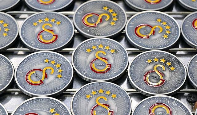 Taraftarlar şokta! Galatasaray’ın tarihi başarısı koleksiyonerlerin cebine giriyor!