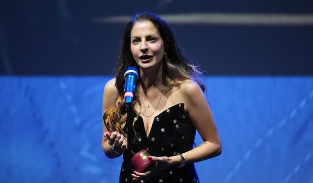 Sanatta iz bırakan Adanalı: Oben Yılmaz ödülleri topluyor