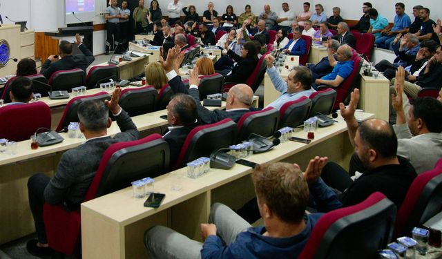 Cumhur İttifakı'ndan kimi Seyhan Belediyesi Başkanvekili olarak görmek istersiniz ?