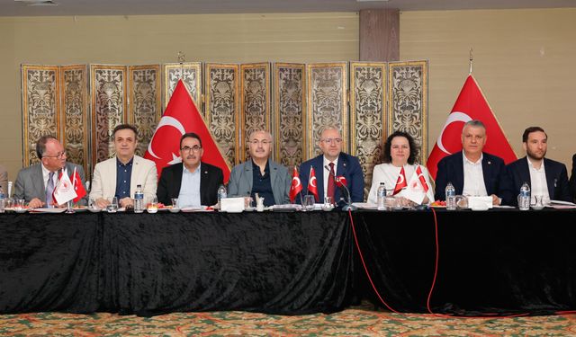 Zirai don felaketi masaya yatırıldı: Vali Köşger Başkanlığında kriz toplantısı