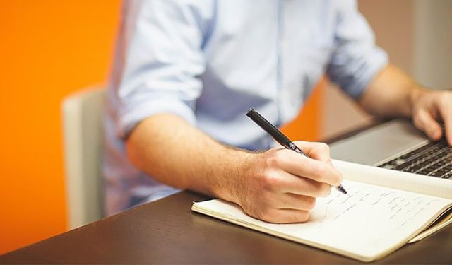 Evraklar Hazır mı? İstanbul Üniversitesi Kadro Başvurusu için Son 11 Gün!