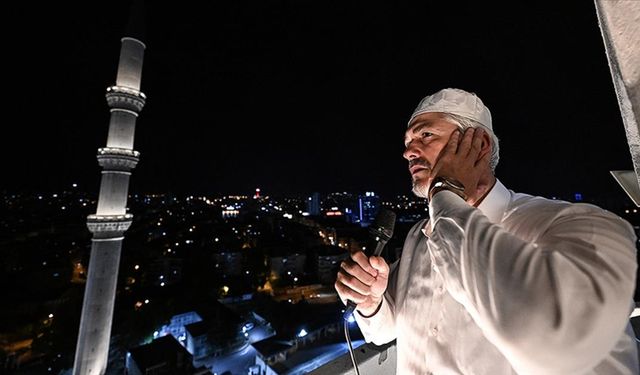 Adana’da 15 Temmuz’da sela ne zaman okunacak? İşte 2025 saati