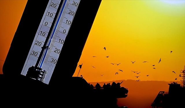 Türkiye'de Termometreler Çıldırdı: Sıcaklık Rekoru Hangi İlde Kırıldı?