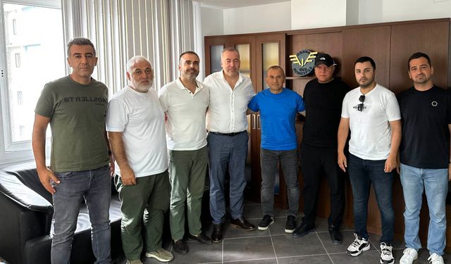 Tuncay Sonel’den “Yaşasın Demirspor” Kampanyasına Destek