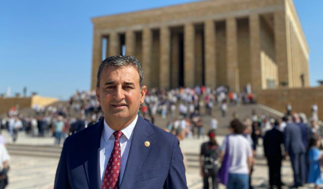 Bulut: “Cumhuriyetimize Sıkı Sıkıya Sarılmalıyız”