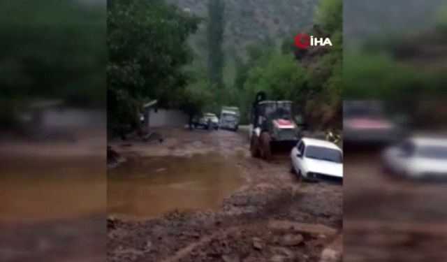 Feke’de Sağanak Yağış Dereleri Taşırdı, Yollar Kapandı