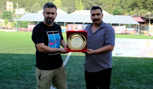 Hüseyin Ayanoğlu: “Aladağ Turnuvasının Gerçek Kazananı İlçemiz Oldu”