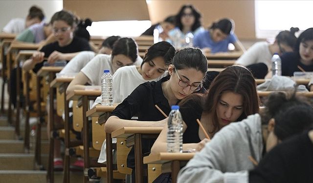 2025 YKS’de Sürpriz Karar! Hukuk Fakültesi Barajı Değişti